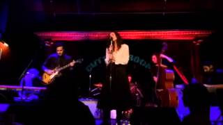 Minnie Driver Waltz #2