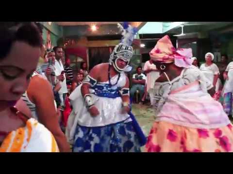 Rum de Mugongobilê de  Roxi Mukumbe  - Ogum
