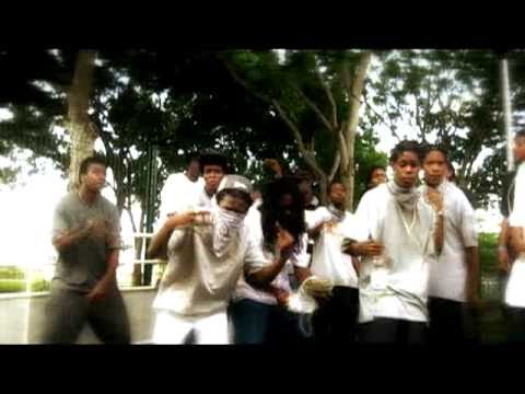 Ti-Gucci feat Pistache and lil snake-Vend Drogue,Fimé drogue(BRC and PTD)Chien Kréyol Mafia 2010