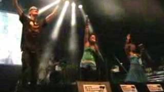 Stereo Mc's - Elevate my mind - live in Innsbruck / http://www.moooves.at/