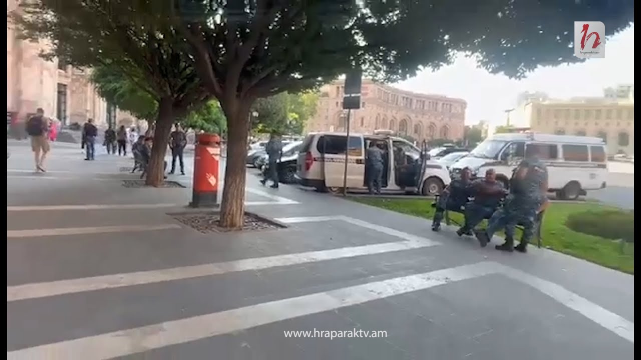 Կառավարության շենքի մոտ ոստիկանական «զորք» է տեղակայվել