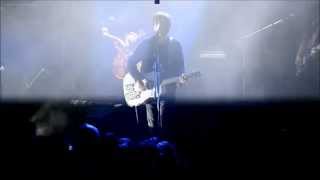 Le luci della centrale elettrica - Lacrimogeni