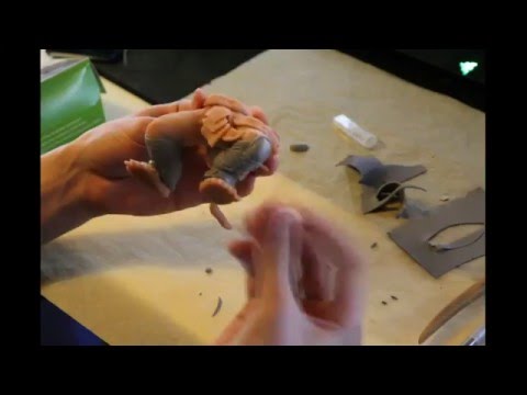 Rengar vs. Kha'zix statue. Sped up session 1 - Bottom half