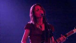 Susanna Hoffs - Different Drum