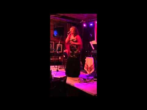 Fado Chuva (Jorge Fernando) sung by Kristine Nunes