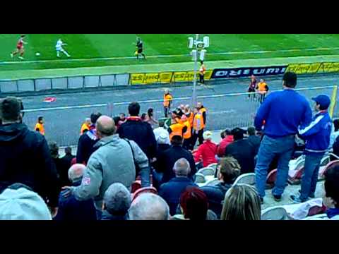 Zákrok ochranky [Fc Zbrojovka Brno]