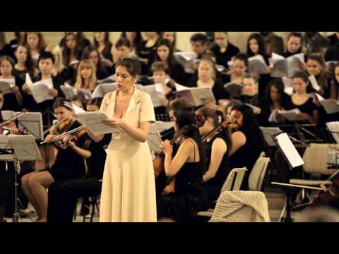 John Rutter Magnificat - 6 - Esurientes