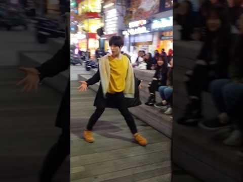 20161109 디오비-DOB 신촌공연 _엑소_monster