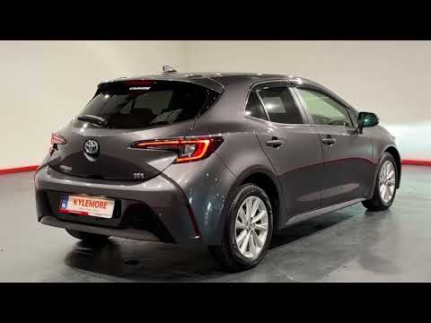 Toyota Corolla 1.8 HYBRID AUTOMATIC HATCHBACK - G - Image 2