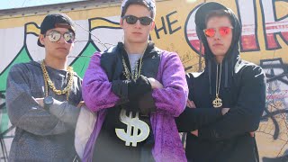 Hamlet Rap Parody Music Video ("Bottoms Up")