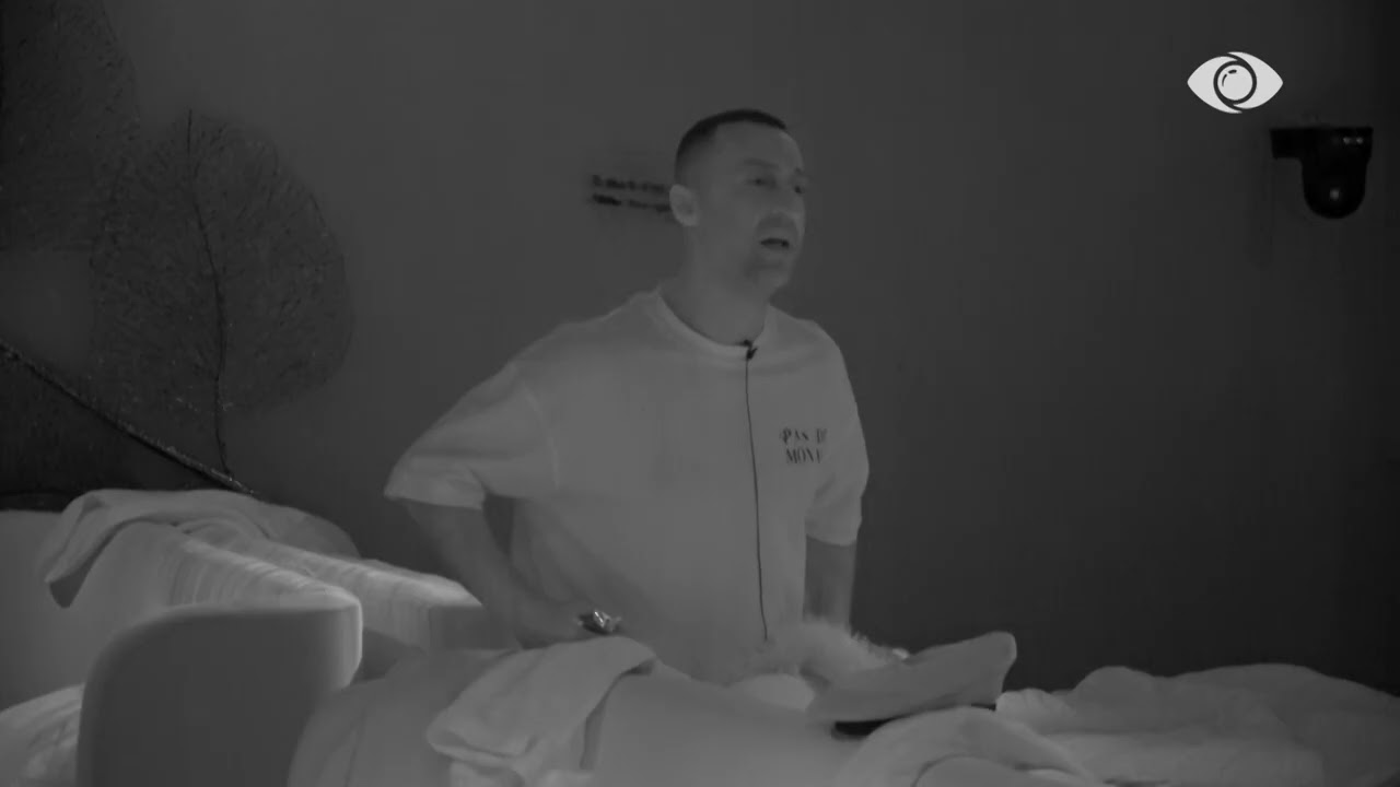 O turp i gjallë/ G Bani debaton me Gjestin