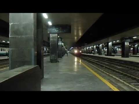 E656.454 + E656.018 in partenza con l' ICN 1959 Roma Termini - Siracusa/Palermo Centrale