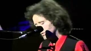 Gilbert O&#39;Sullivan - At The Very Mention Of Your Name (Live)