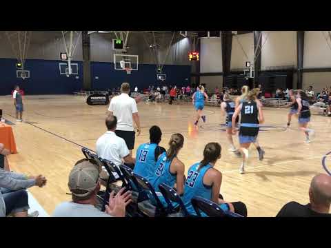 Aaliyah Smith ‘22 - WI Flight Elite 17U