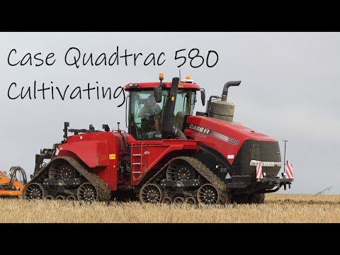 Case Quadtrac 580 cultivating after harvest 2021