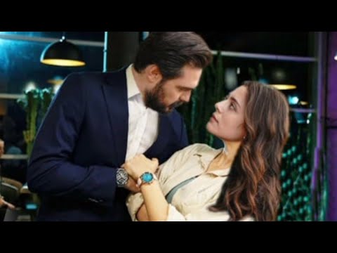 Halil İbrahim Ceyhan a dansat și a sărutat-o ​​pe Sıla Türkoğlu