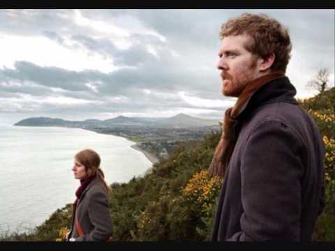 Falling Slowly - Glen Hansard and Markéta Irglová (lyrics)