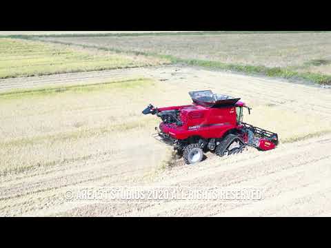 NEW HOLLAND CR 8070 E CASE IH 7140 RICE HARVEST