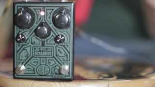 Video thumbnail for Blakemore Effects Bi-Polar OctaDrive (Octave Fuzz) by Greg's Guitar Lessons