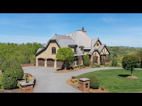33 Walnut Grove Ln, Asheville, NC 28806