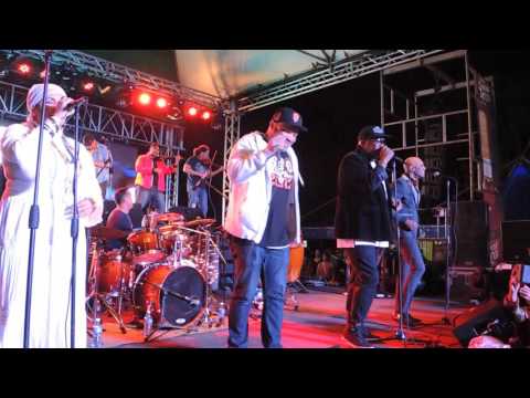 LOS VAN VAN "me basta con pensar"@ Festival de la Salsa Havana 2016
