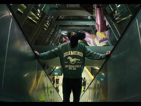 Oblé Reed - HOMETOWNHERO. (Official Visualizer)