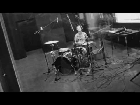 Lovesick- Sensational drum session with Sqwif