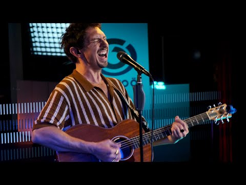 "Woodstock" Julian Le Play (live @Ö3 Studio Session)