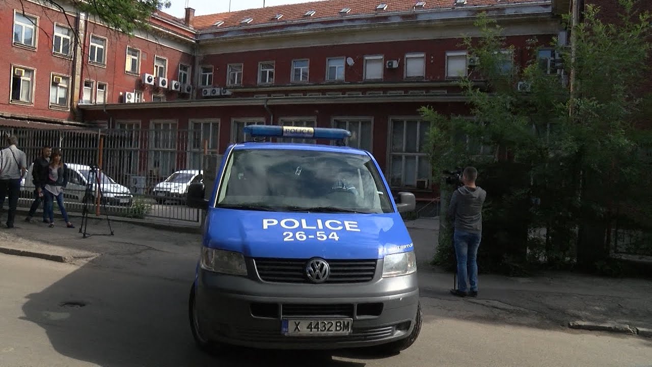 Неизвестни откраднаха 2 млн. лв. от Централната поща в Хасково