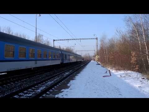 Průjezd vlaku R 608 Karlex - Želénky (FullHD)