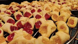 My Wife&#39;s Homemade Christmas Cookies!! FT (The Robertsons from Duck Dynasty) &quot; Christmas Cookies&quot;