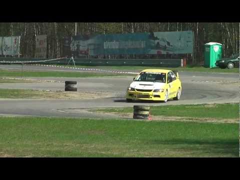 Piotr Ostrowski Mitsubishi Lancer EVO IX - SuperOES IV Runda Tor Kielce 28-04-2012