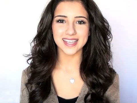 Flaunt Modern Sparkly Eyes to a New Year's Eve Party!