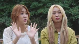 Soyou and Hyorin funny moments