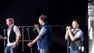 Westlife - i Will Reach You Live at Birmingham&#39;s LG Arena