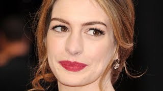 Anne Hathaway&#39;s Transformation Is Seriously Turning Heads
