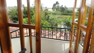 preview picture of video 'Casa en venta en Rionegro, barrio el Porvenir, con acceso a Lago, parqueadero.'