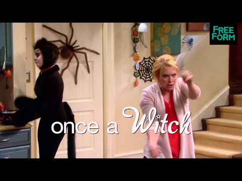 Melissa & Joey (2014 Halloween Special Preview 2)