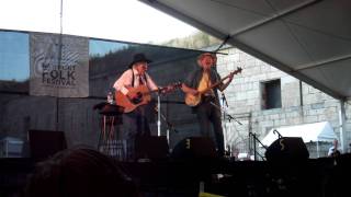 Singin with Ramblin Jack Elliott and Pete Seeger