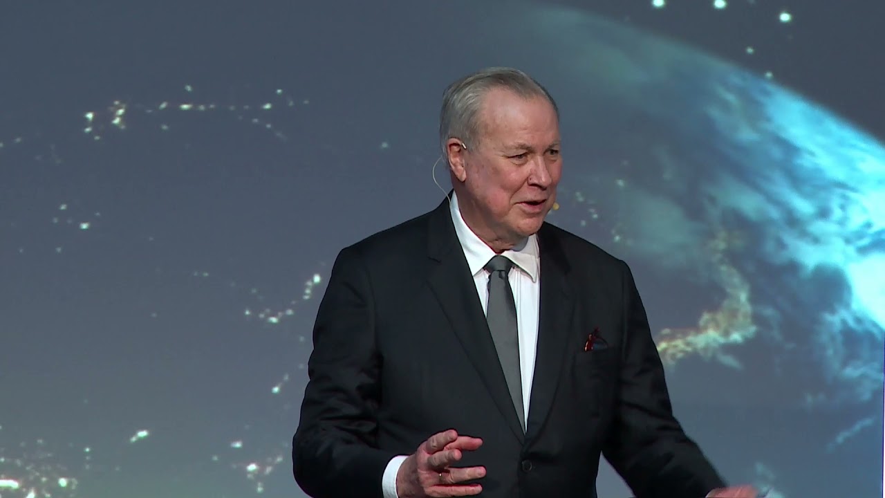 Robert Wilson on stage
