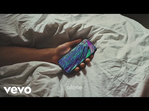 Alone Josef Salvat Testo Testi E Traduzioni