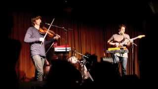Owen Pallett - "Lewis Takes Off His Shirt" (live)