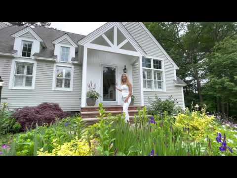 4 Sweetbriar way, Acton, Ma - Bellows Farm