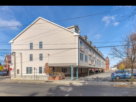 21 Adams St, Unit 305, Malden MA - Deb Agliano - Tel 781-608-4692