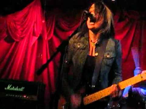 Frankie Whyte and The Dead Idols - The Last Time