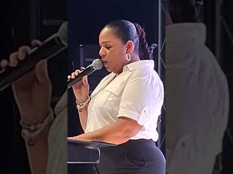 Ingris Padilla gobernadora encargada del Magdalena en la entrega del nuevo hospital de El Retén