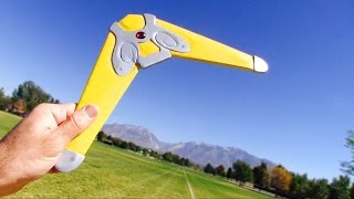 WILL IT FLY? How to make a Wind Waker Boomerang - Zelda