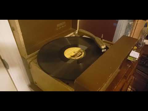 Beautiful Dreamer sung by Frank Munn & Vivian Della Chiesa from NBC broadcast 1940s WEAF