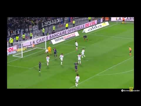 Le sauvetage incroyable de la tête de Jason Denayer