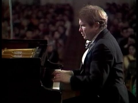 Emil Gilels plays Rachmaninov. Great Hall of the Moscow Conservatory Rec. 1978
